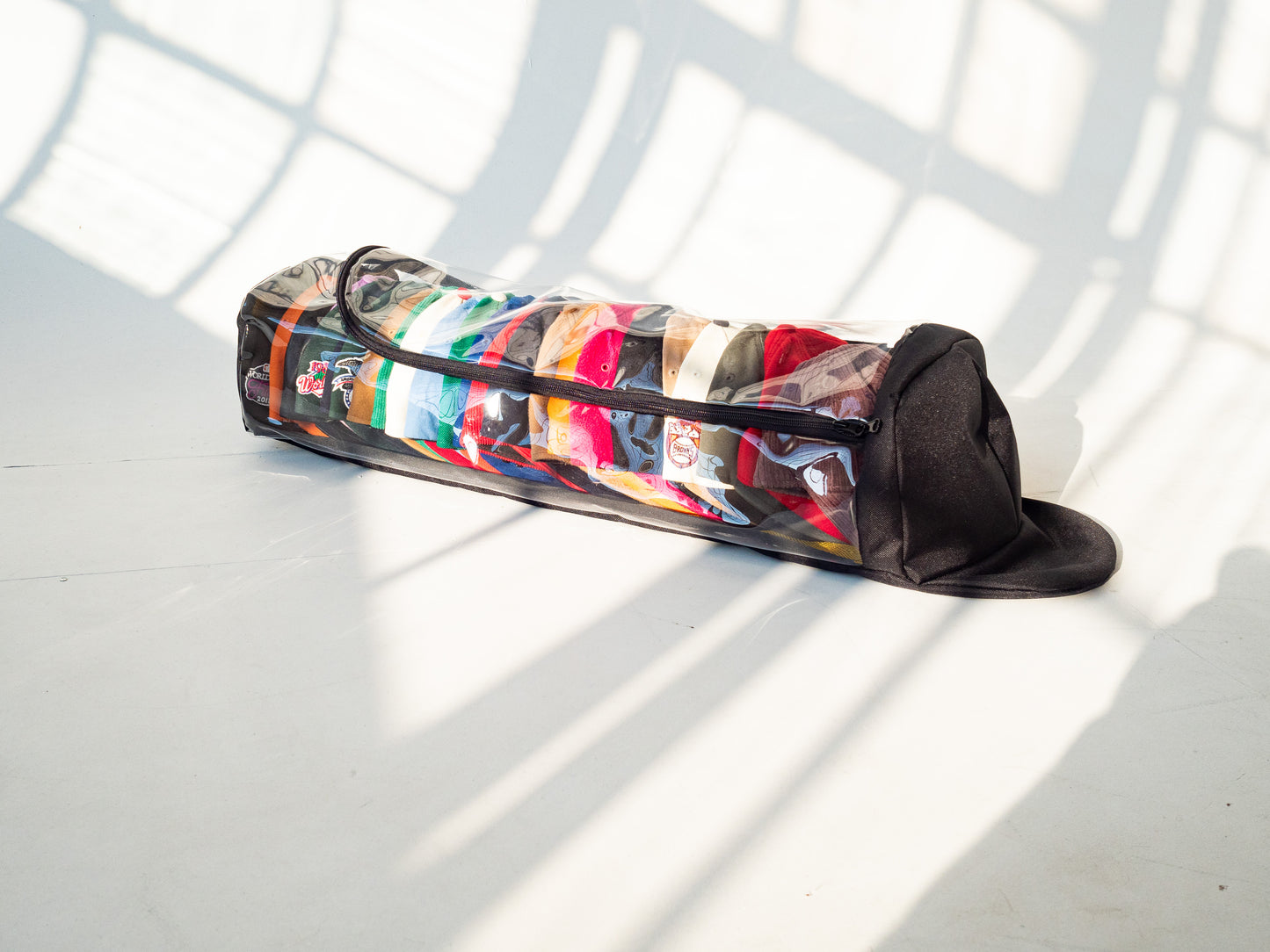 Duffel bag for 36 caps