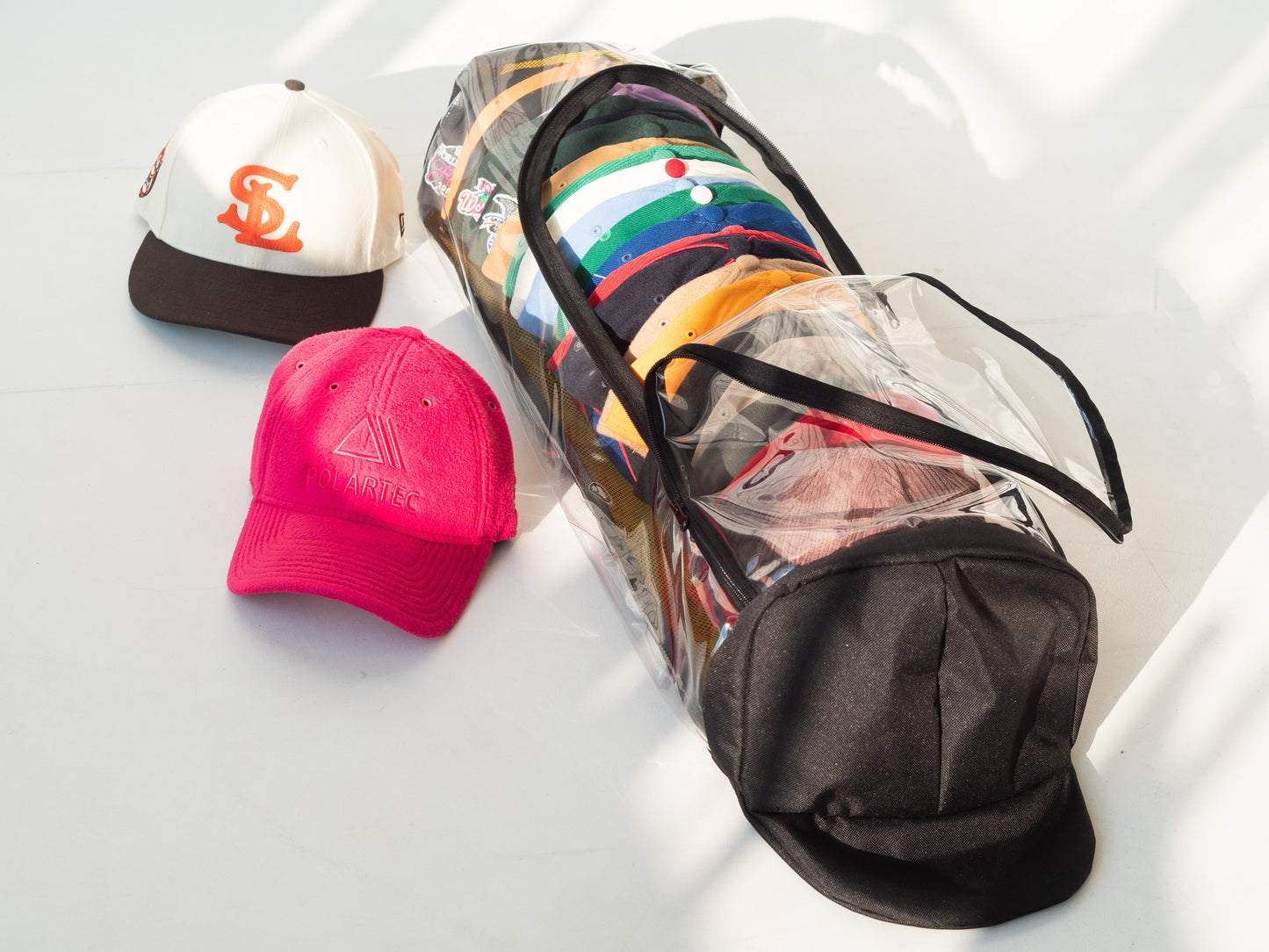 Duffel bag for 36 caps
